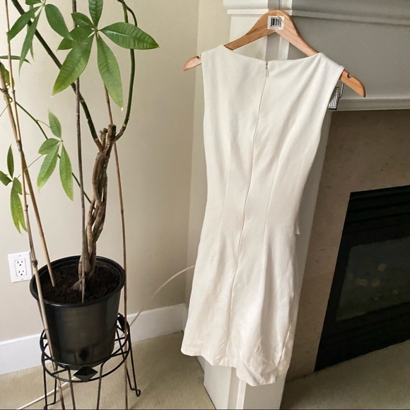 LE CHATEAU White Ruched Pleated Evening Fitted Bodycon Dress - Picture 8 of 15